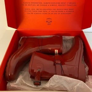 Hunter Rain Boots - Women's size 7